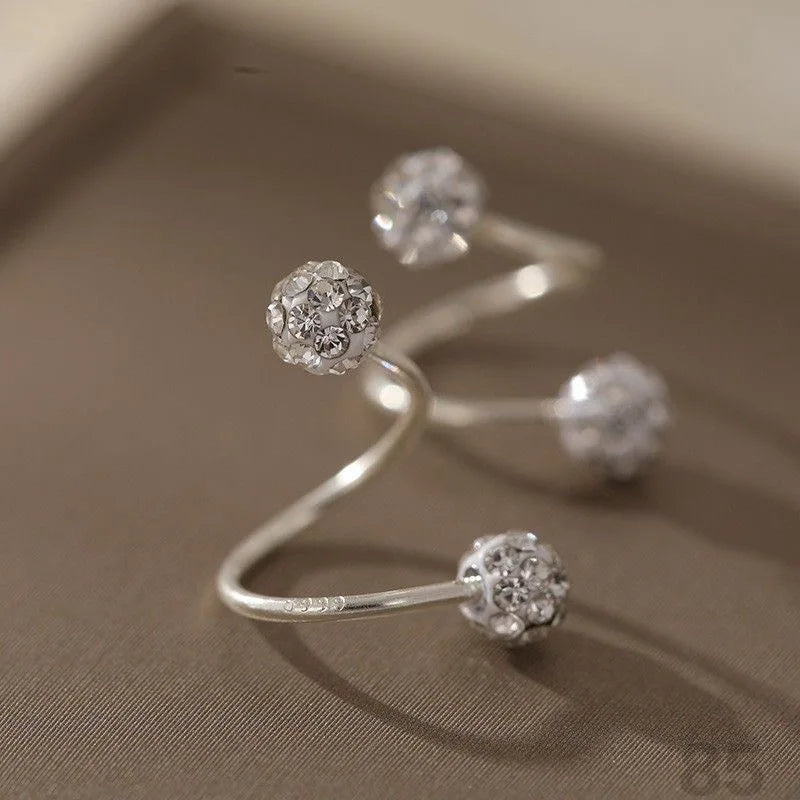Boucles d'oreilles à sphère sertie de zircone sur monture spiralée, vue 3, King Watch