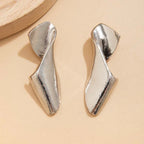 Boucles d'oreilles puces au motif torsadé irrégulier, vue 4, King Watch
