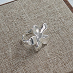 Adjustable open ring, hammered flower, King Watch
