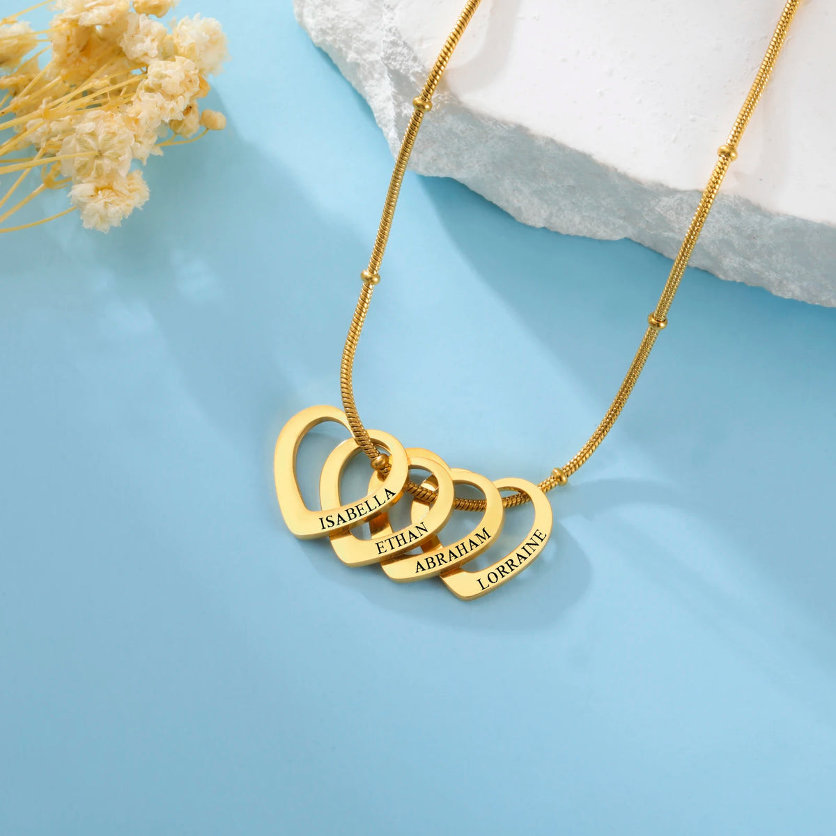 Collier personnalisable à pendentifs cœurs gravés au prénom, vue 4, King Watch