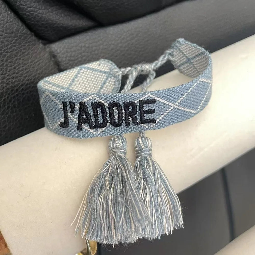 Bracelet brodé tissé en coton à pompons, bleu ciel à losanges, King Watch