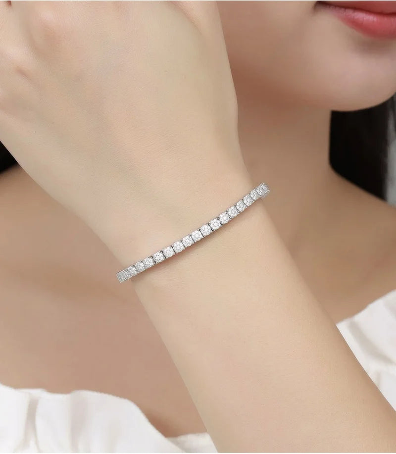 Bracelet tennis serti de zircones de 4 mm, finition dorée ou argentée, vue 4, King Watch