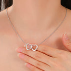 Collier personnalisable à pendentifs cœurs gravés au prénom, vue 2, King Watch
